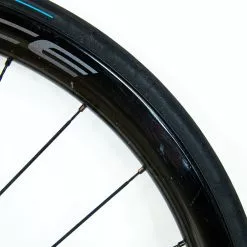 Shimano Dura-Ace C40 R9170 TL Clincher Wheelset - Disc Brake 27 Shimano Dura-Ace C40 R9170 TL Clincher Wheelset - Disc Brake -Cervelo Salg 8T1A0718