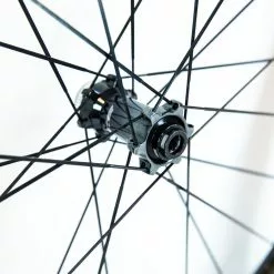 Shimano Dura-Ace C40 R9170 TL Clincher Wheelset - Disc Brake -Cervelo Salg 8T1A0921