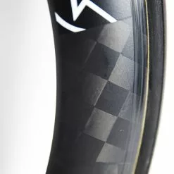 PRO TeXtreme 3-Spoke Tubular Front Wheel - Rim Brake 23 PRO TeXtreme 3-Spoke Tubular Front Wheel - Rim Brake -Cervelo Salg 8T1A9777