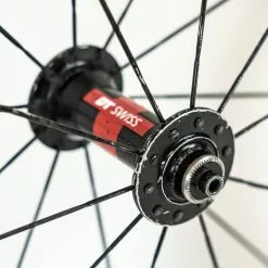 ENVE SES 4.5 AR Front - Tubular - Carbon -Cervelo Salg DSC03393 42d70e7e 8ebb 4ae1 9fac 54896c9a43cb