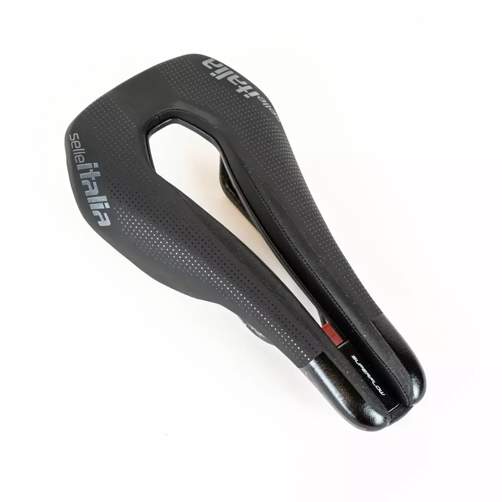 Selle Italia Superflow Watt - Carbon 3 Selle Italia Superflow Watt - Carbon