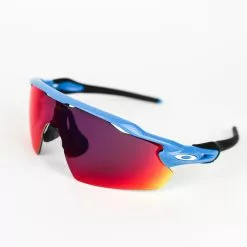 Oakley Radar EV Polished Sky - Pitch Prizm Road
