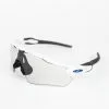 Oakley Radar EV Polished White/Team Blue - Path Black Iridium Photochromic -Cervelo Salg IMG 3717