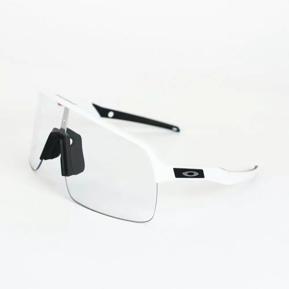Oakley Sutro Lite Matte White Photochromic 3 Oakley Sutro Lite Matte White Photochromic