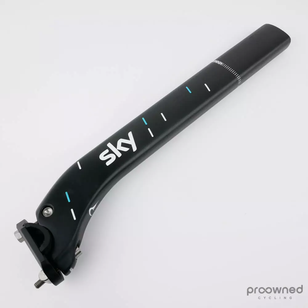 Pinarello Dogma Seatpost - F8/F10/F12 - 22mm Offset - Black & Stripes - Used 4 Pinarello Dogma Seatpost - F8/F10/F12 - 22mm Offset - Black & Stripes - Used - Billede 2