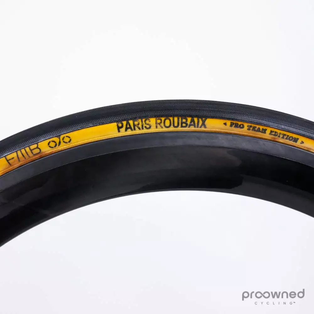 FMB Paris-Roubaix - Pro Team Edition (pre-glued)- Tubular Tire - 30mm 3 FMB Paris-Roubaix - Pro Team Edition (pre-glued)- Tubular Tire - 30mm